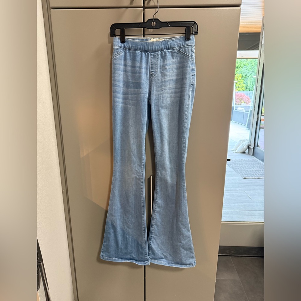 Altar'd State Tennley Flare Hem Bell Bottom Womens X-SMALL Light Blue Jeans!